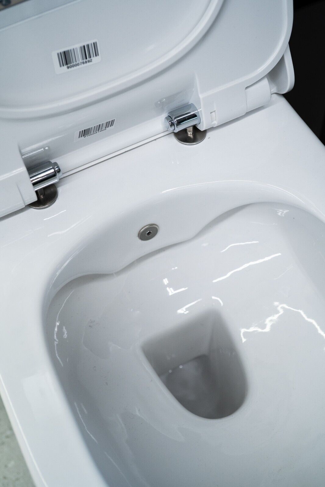 Dusch-WC, Seramiksan Hill, mit Warm- und Kaltwassermischer, Randlos